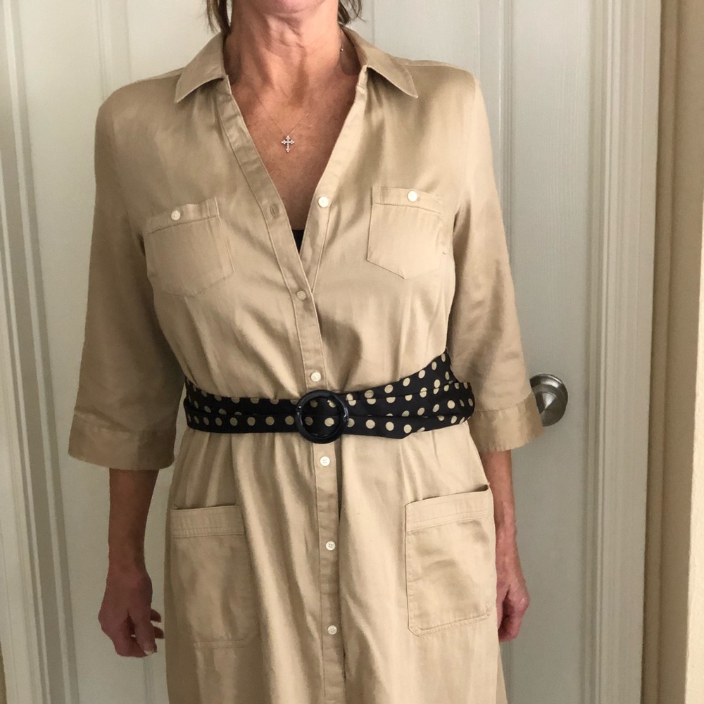 Belted cLassic khaki shirtdress